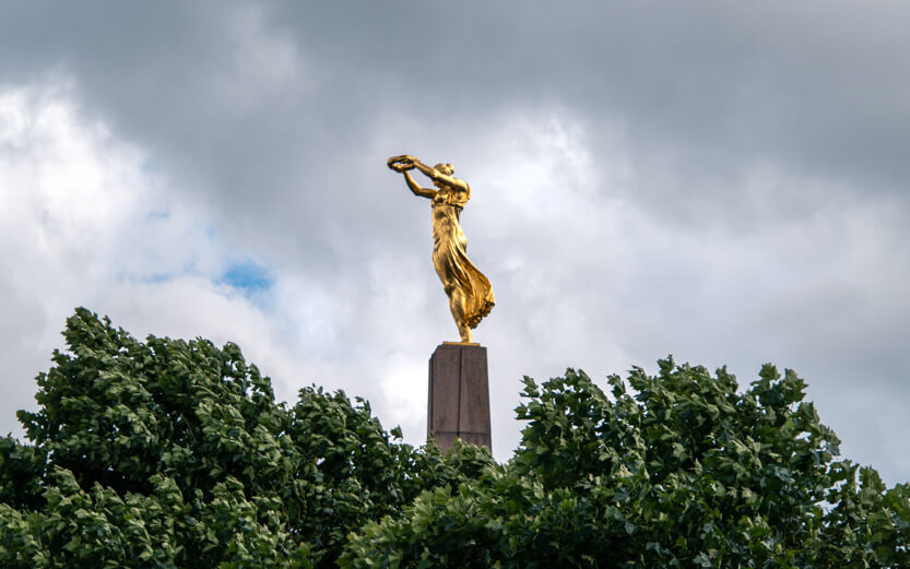 Gëlle Fra - Monument du souvenir