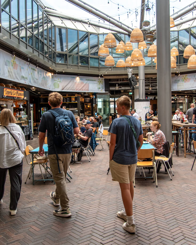 Vi er på udkig efter god frokost. Markthalle Acht, Bremen
